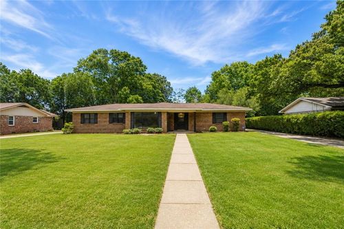 1108 Chalet Dr E, Mobile, AL, 36608-3608 | Card Image