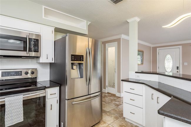 2005 Jefferson Ave, House other with 2 bedrooms, 2 bathrooms and null parking in DUNEDIN FL | Image 10