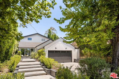 4034 Denny Ave, Studio City, CA, 91604-3415 | Card Image