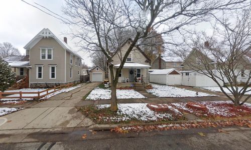 338 Adams St, Ionia, MI, 48846-1741 | Card Image