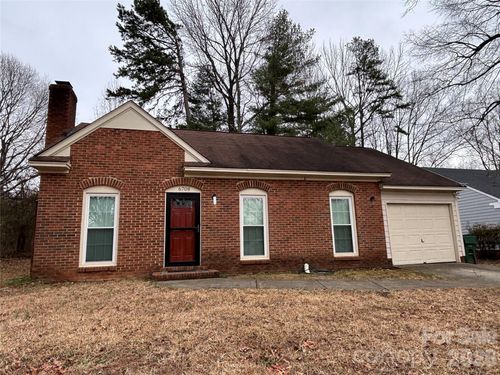 6708 Marston Ct, Charlotte, NC, 28215-1966 | Card Image