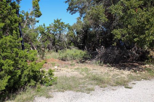000 Cedarwood Cir, Wimberley, TX, 78676 | Card Image
