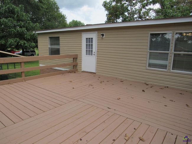 637 Grovania Rd, House other with 4 bedrooms, 2 bathrooms and null parking in Hawkinsville GA | Image 54