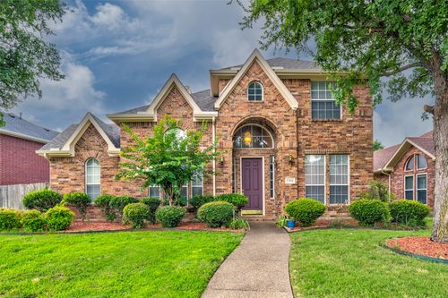 2304 Greenview Dr, Carrollton, TX, 75010-4431 | Card Image