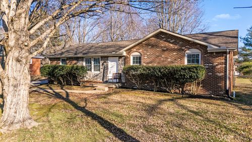 2714 Turner Ln, Clarksville, TN, 37040-5932 | Card Image