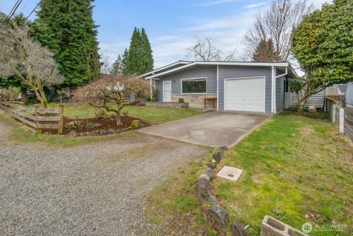 2230 Mtn View Ave W, Tacoma, WA, 98466-3630 | Card Image