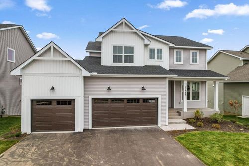 11797 35th St N, Lake Elmo, MN, 55042-5509 | Card Image