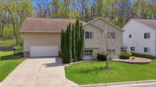 22 5th St Se, Medford, MN, 55049-7001 | Card Image