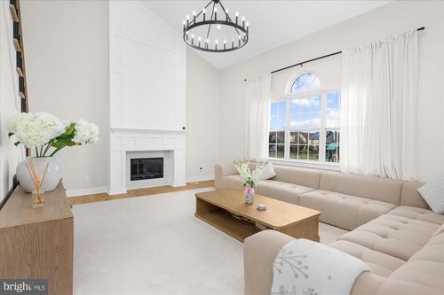 86 Treetops Circle, PRINCETON, NJ, 08540 | Card Image