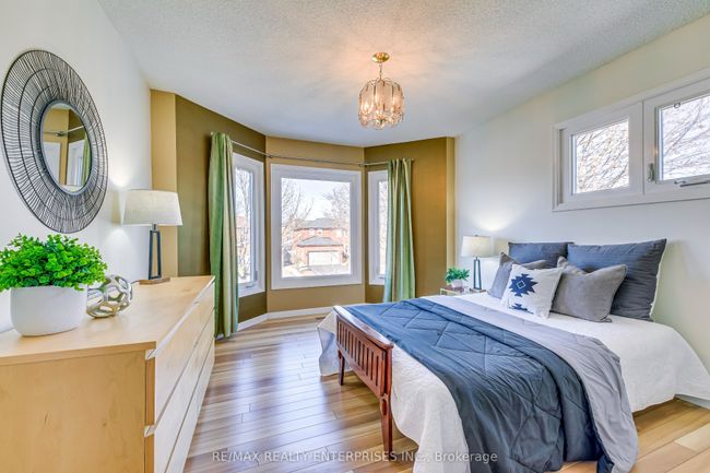 1389 Winterbourne Dr, House other with 6 bedrooms, 4 bathrooms and 2 parking in Oakville ON | Image 23