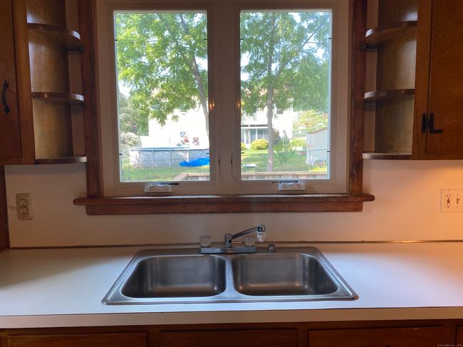 120 Saybrook Rd, House other with 2 bedrooms, 1 bathrooms and null parking in Middletown CT | Image 7