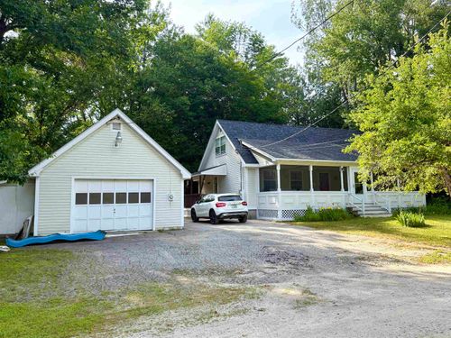43 I St, Conway, NH, 03818-6221 | Card Image