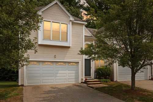 3-3 Knowlton Cir, Upton, MA, 01568-1491 | Card Image