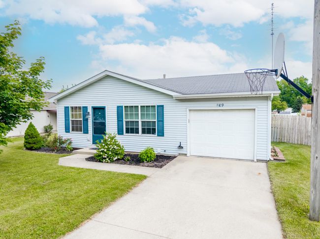 1109 Manahan Dr, House other with 3 bedrooms, 1 bathrooms and null parking in Angola IN | Image 26