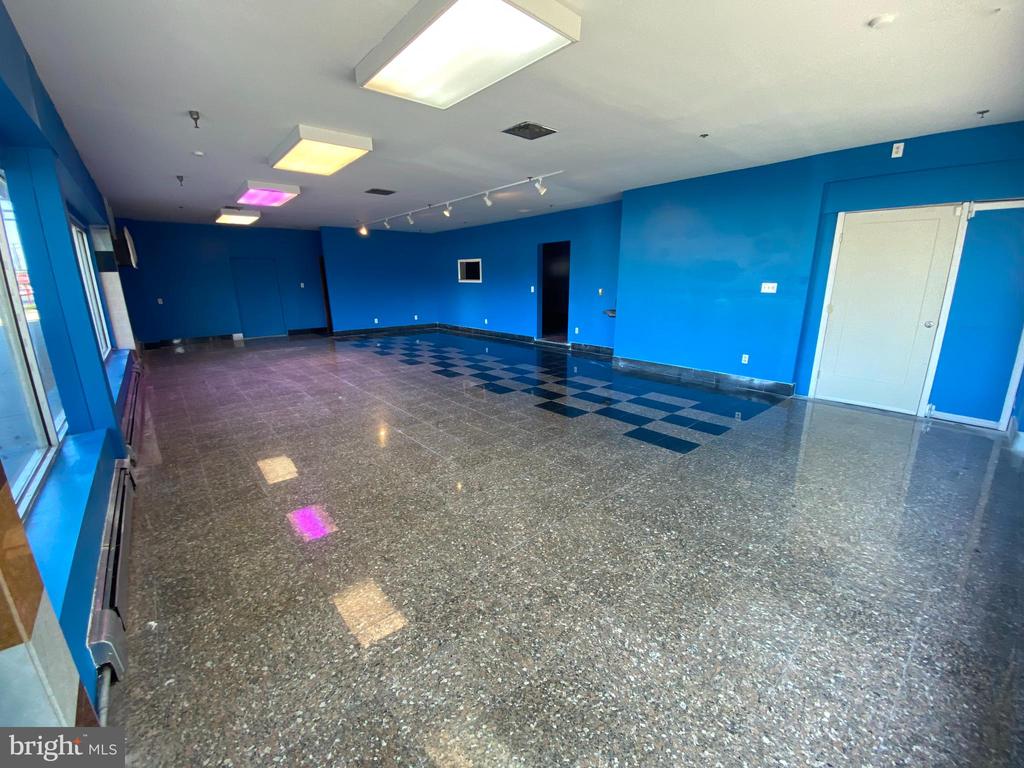Commercial Lease in VINELAND 2