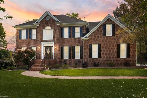 108 Duffield Ct, Kernersville, NC, 27284-8384 | Card Image