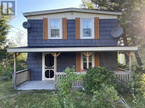 2 Crawley'S Cove Rd, Bonne Bay, NL, A0K1P0 | Card Image