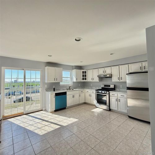 96-18 Shore Front Pkwy, Rockaway Beach, NY, 11693-1548 | Card Image