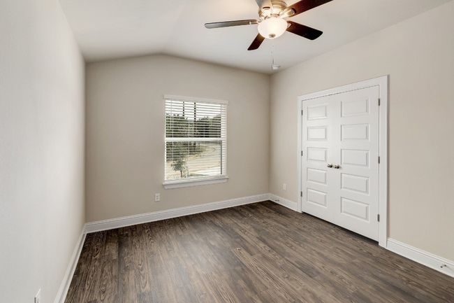 20809 Peacemaker Trl, House other with 3 bedrooms, 2 bathrooms and 4 parking in Lago Vista TX | Image 19