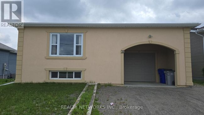21 Quebec Avenue, House other with 4 bedrooms, 3 bathrooms and 3 parking in Timmins (SP - Main Area) ON | Image 24