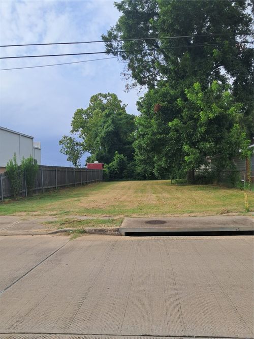 3735 Tate St, Shreveport, LA, 71109-7419 | Card Image