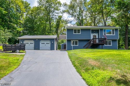 6 Juniper Rd, HIGHLAND LAKES, NJ, 07422-1024 | Card Image
