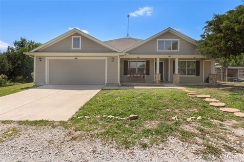 243 Brazos Valley Ln, Weatherford, TX, 76087-6651 | Card Image
