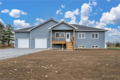 5777 Road 38, Hartington, ON, K0H1W0 | Card Image