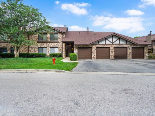1-c-6230 Trinity Dr, Lisle, IL, 60532-2836 | Card Image