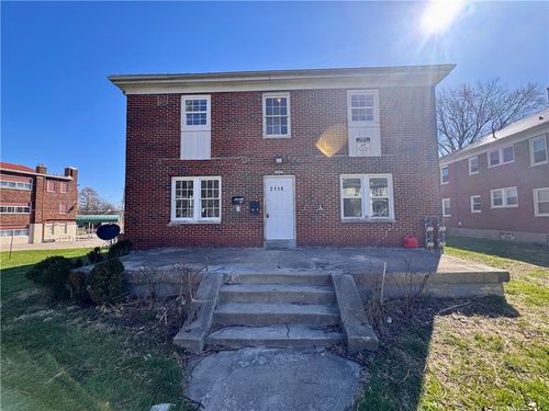 2118 Catalpa Dr, Dayton, OH, 45406-3062 | Card Image