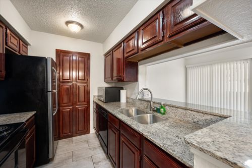 apt-2112-1204 Harwell Dr, Arlington, TX, 76011-8817 | Card Image