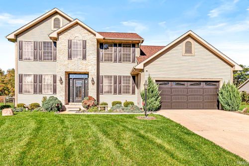 22153 Northwood Hills Blvd, South Bend, IN, 46628-8124 | Card Image