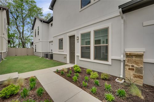 8604 Chateau Ave, Mckinney, TX, 75071-2049 | Card Image