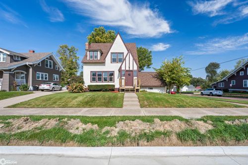 1201 W State St, Marshalltown, IA, 50158-5448 | Card Image