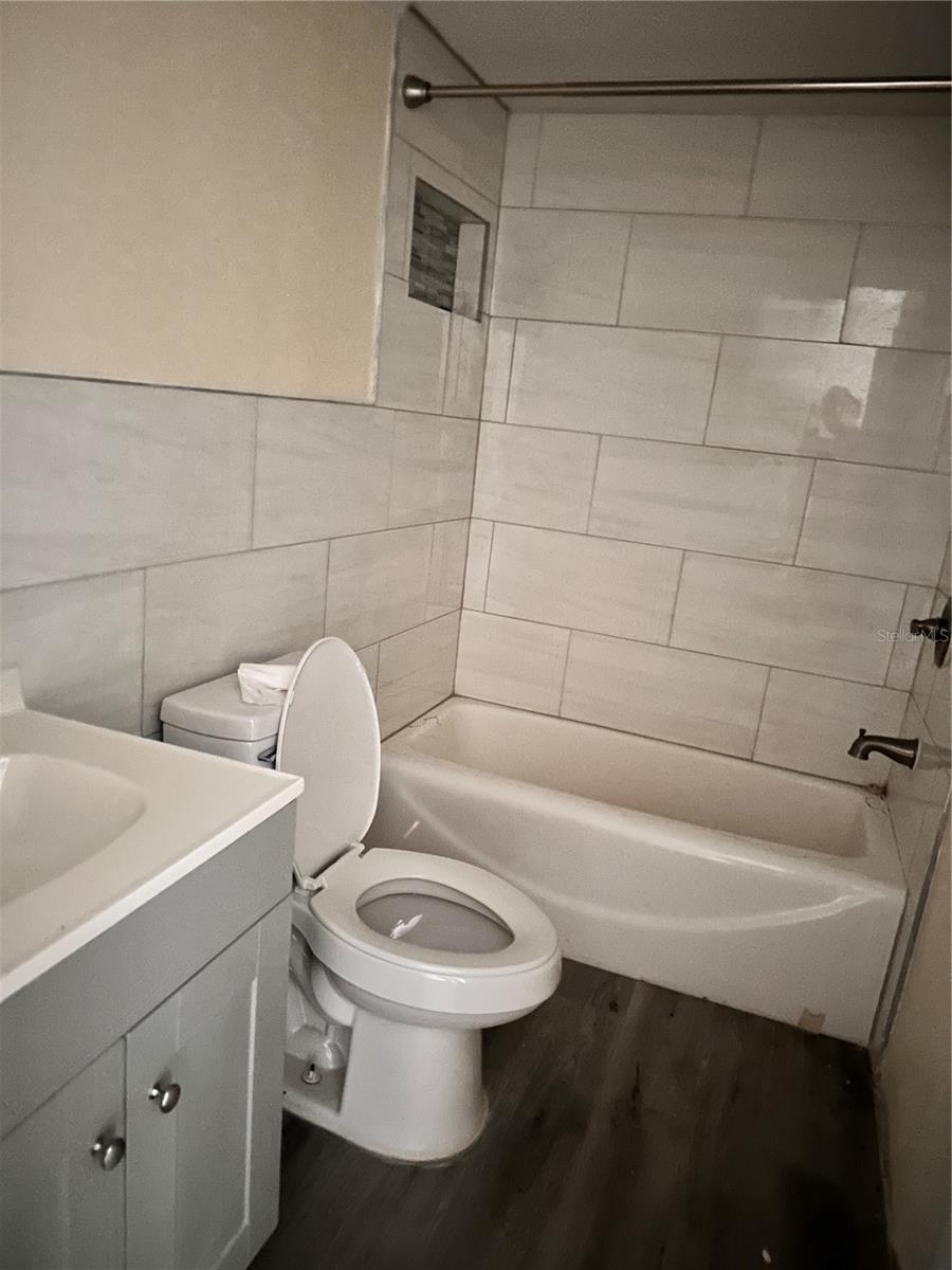 Residential in FORT WHITE 4