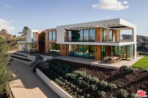 32180 Mulholland Hwy, MALIBU, CA, 90265-3180 | Card Image