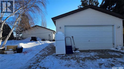 44 Lake Ave, Meota, SK, S0M1X0 | Card Image