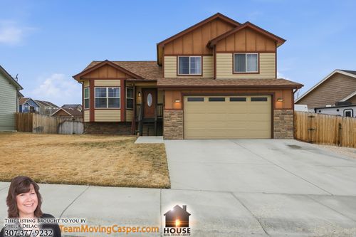 3028 Indian Springs Dr, Casper, WY, 82604-3639 | Card Image