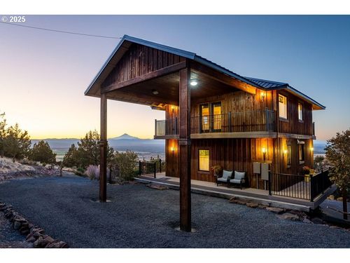 10879 Sw Mintken Rd, Culver, OR, 97734-9720 | Card Image