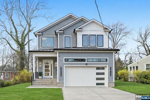 107 Kent Place Blvd, Summit, NJ, 07901-4703 | Card Image