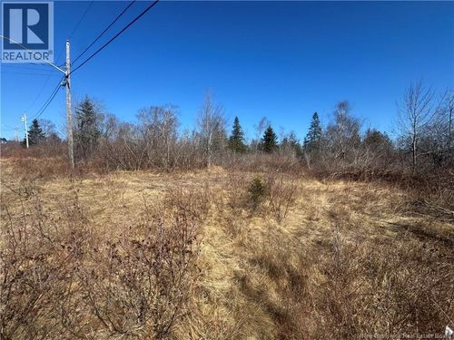 90 Foster Hill Rd, Grand Manan, NB, E5G2G6 | Card Image