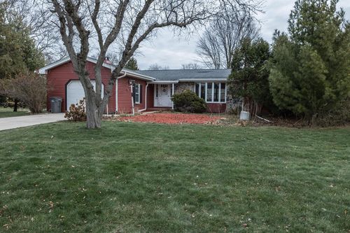 5 Riverdale Circle, WATERTOWN, WI, 53094 | Card Image