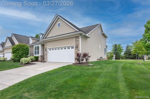 26727 Wilton Ct, New Hudson, MI, 48165-8079 | Card Image