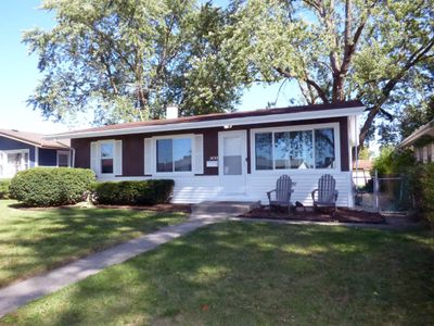 14743 S Troy Avenue, House other with 3 bedrooms, 1 bathrooms and 2 parking in Posen IL | Image 1