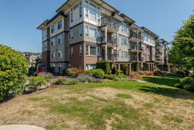 411 - 46289 Yale Rd, Condo with 1 bedrooms, 1 bathrooms and 1 parking in Chilliwack BC | Image 1