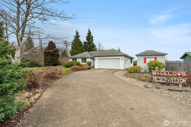 912 Bell Dr, House other with 3 bedrooms, 2 bathrooms and 2 parking in Cosmopolis WA | Image 5