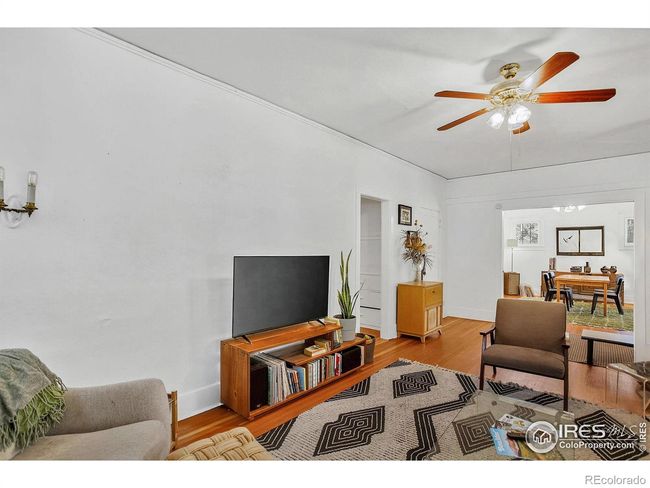 Main Level 1 Bedroom | Image 19