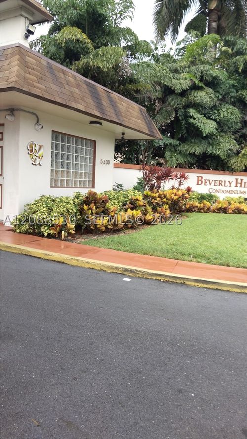 225g-5300 Washington St, Hollywood, FL, 33021-7716 | Card Image
