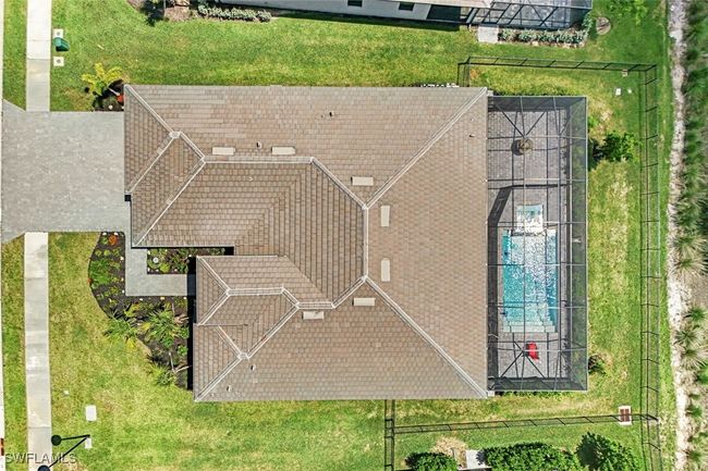11030 Pebble Springs Run, House other with 3 bedrooms, 3 bathrooms and null parking in Fort Myers FL | Image 46
