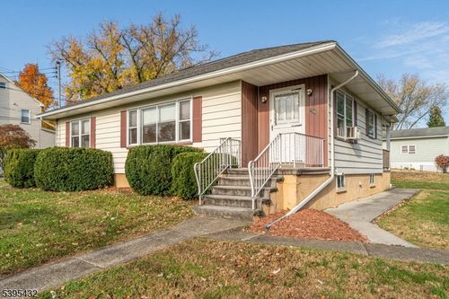 700 Avenue A, Phillipsburg, NJ, 08865-1834 | Card Image